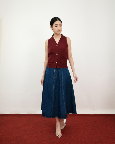 Amara Vest Maroon